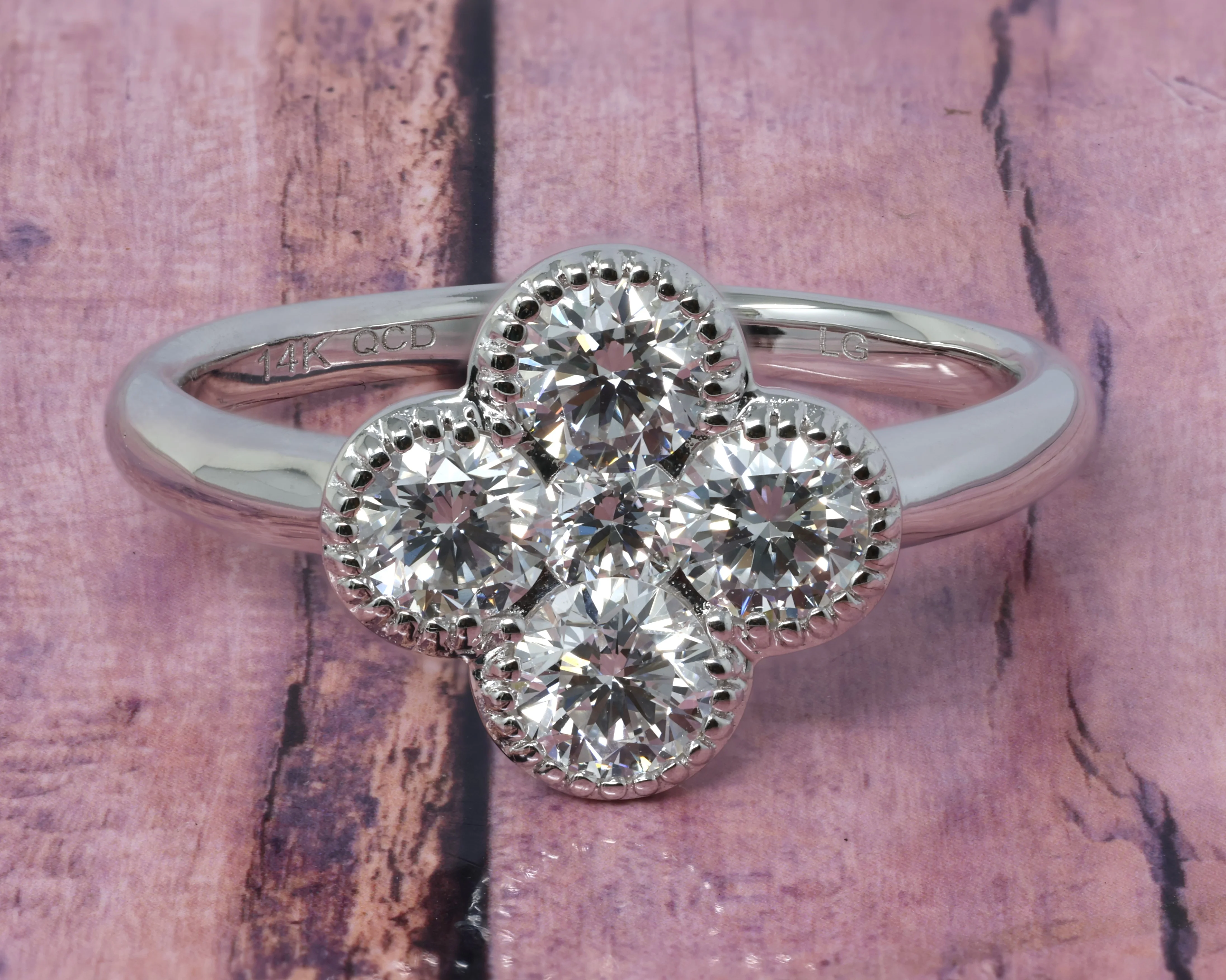 14K Solid Gold Lab Grown Diamond 1.06 Ct Four Leaf Clover Ring. Size 7 - Image 5