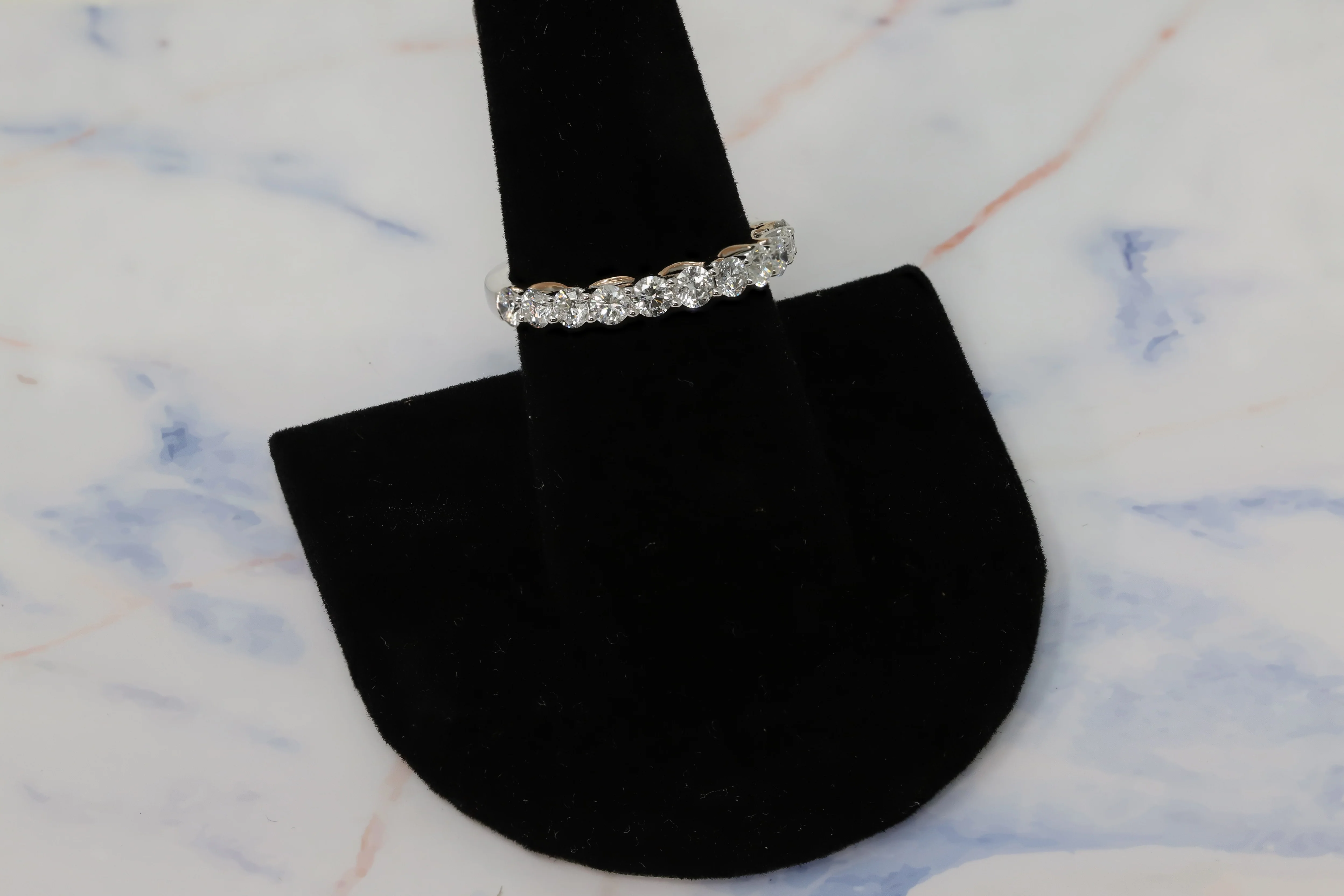 14K Two Tone White and Rose Gold Lab Grown Diamond 1-1/10 Ct Band Ring. G-H Color VS1-VS2 Clarity - Image 4