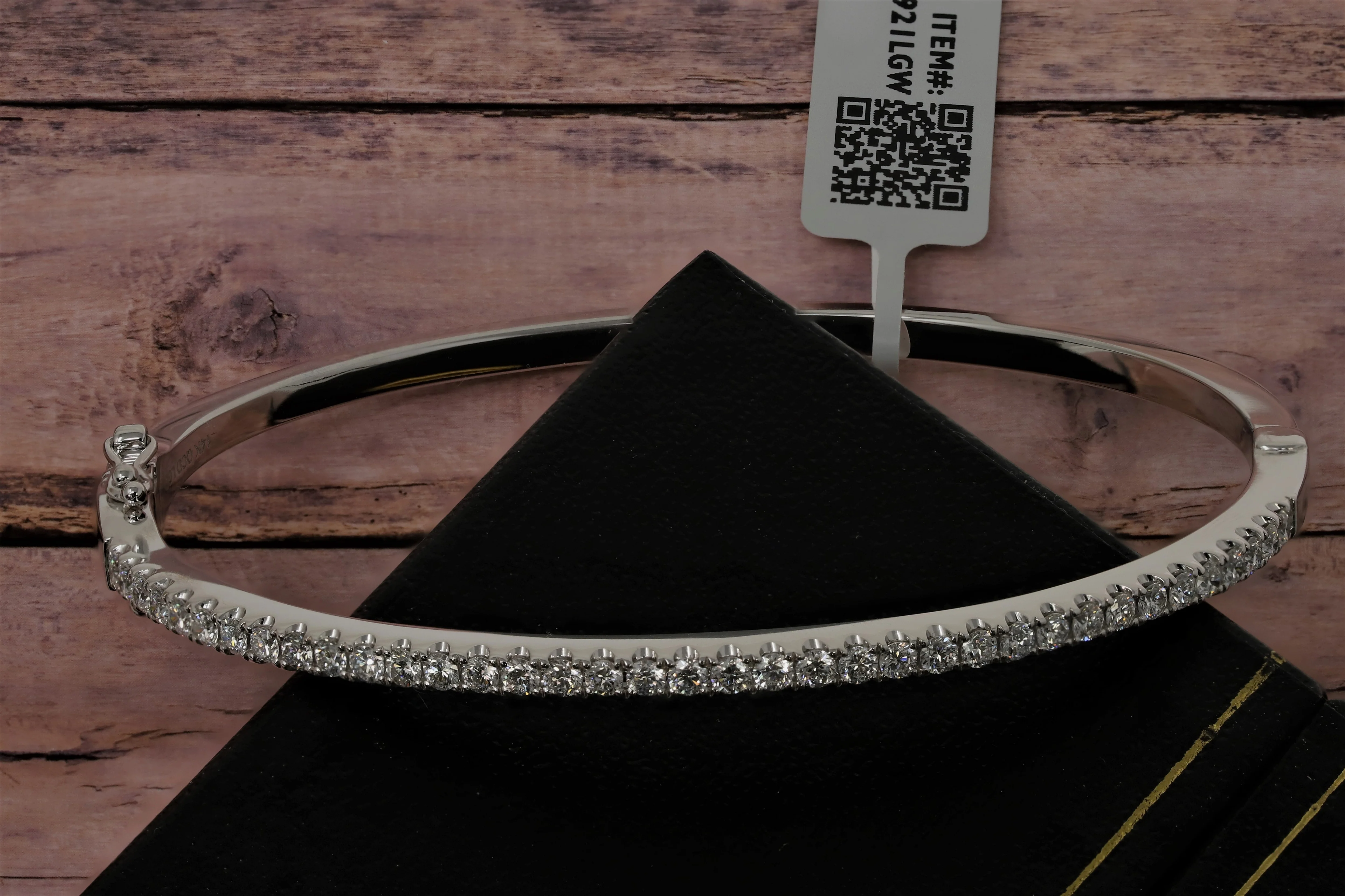 14K White Gold Lab Grown Diamond Bangle Bracelet VS1-VS2, G-H - Image 4
